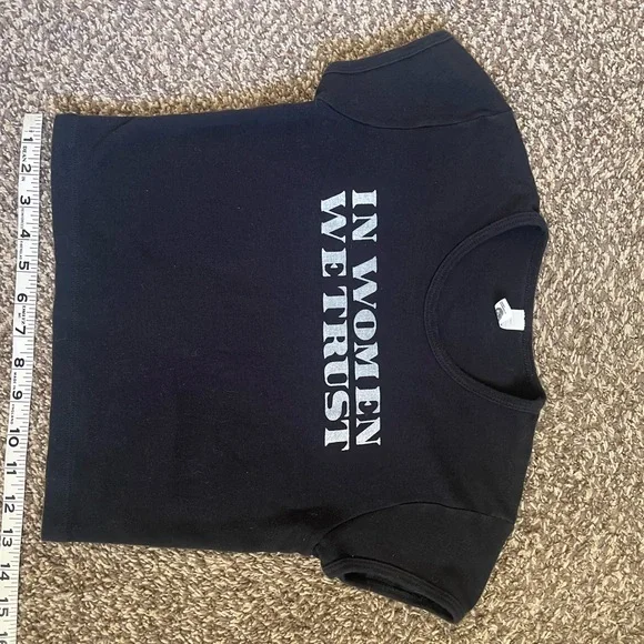 Black Graphic Women's Crop Top - Picture 5 of 7